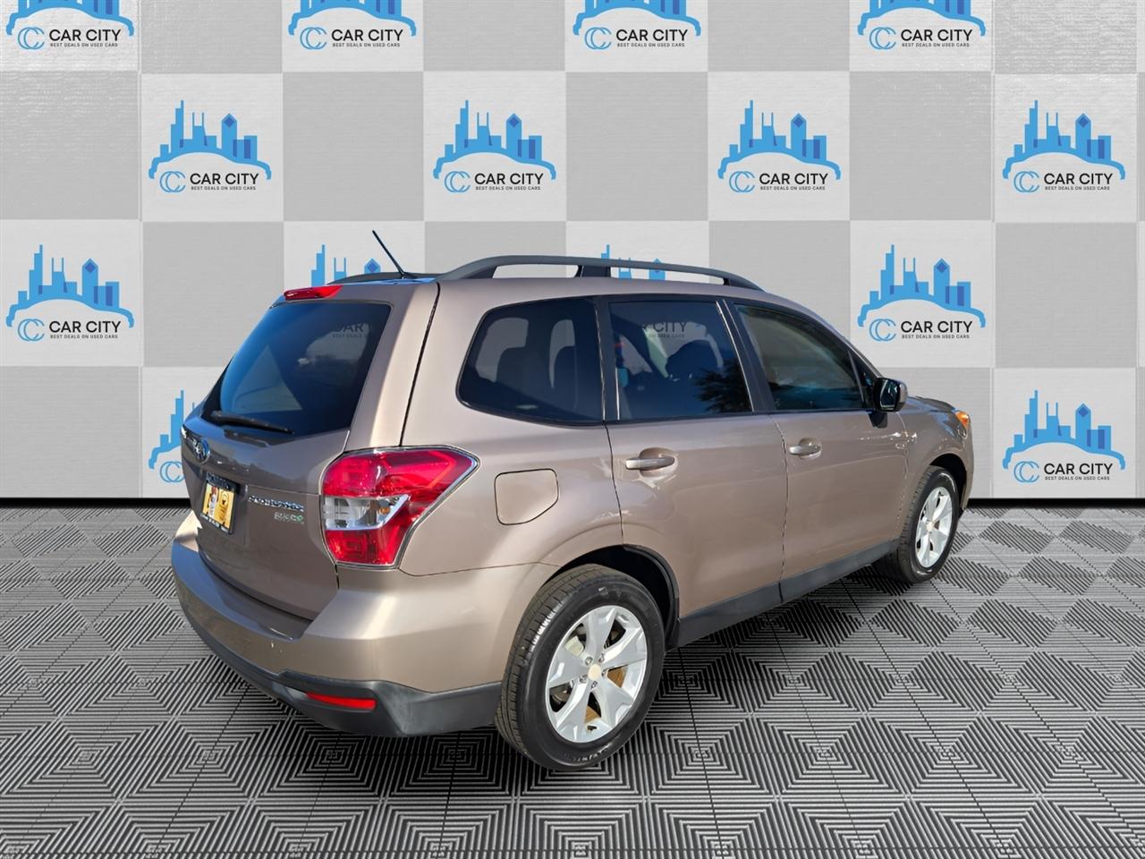 Subaru Forester 2.5i Premium 2015