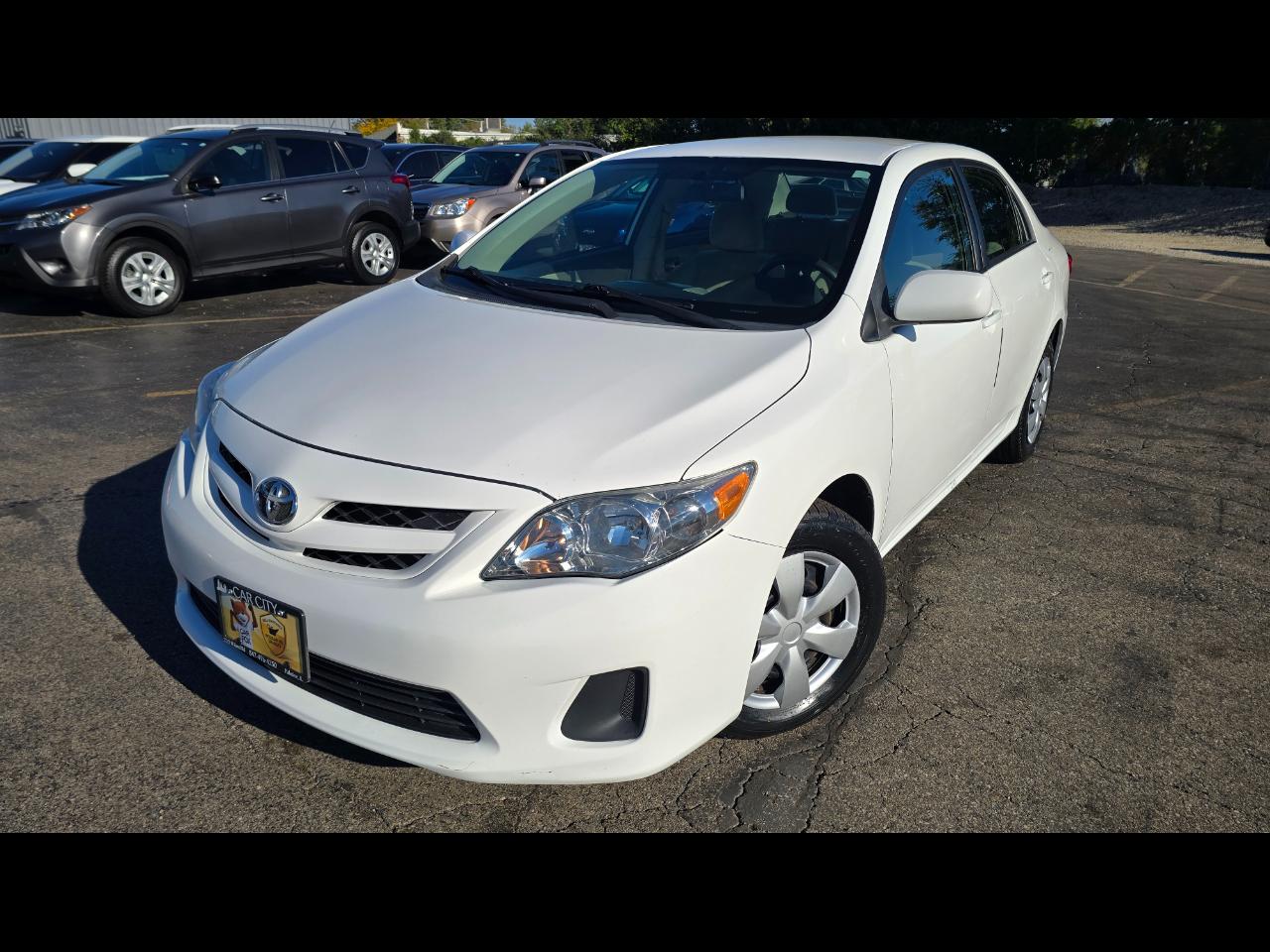 Toyota Corolla LE 2011