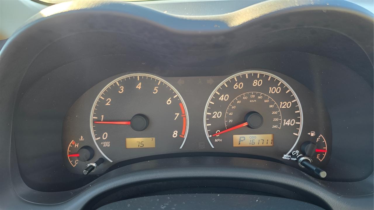 Toyota Corolla LE 2011