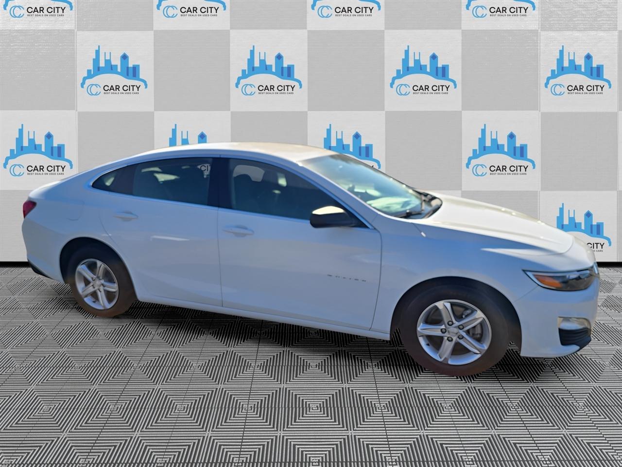 Chevrolet Malibu LS 2020
