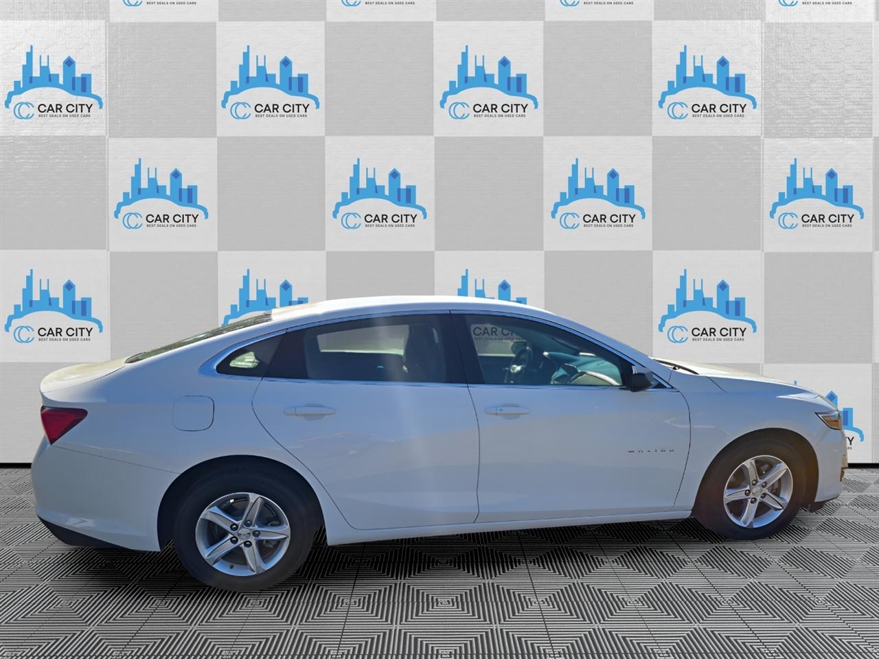 Chevrolet Malibu LS 2020