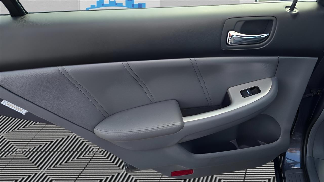 Honda Accord EX-L V-6 Sedan AT 2007