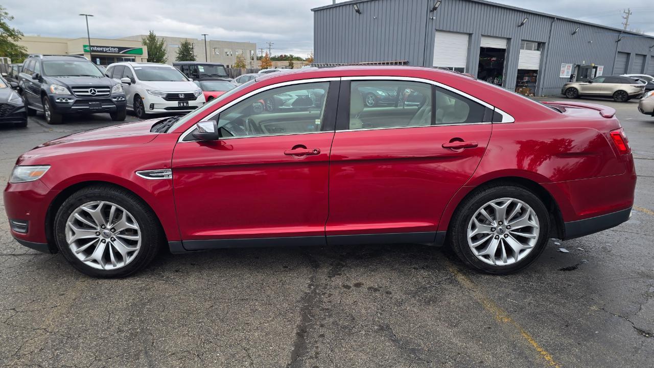 Ford Taurus Limited AWD 2013