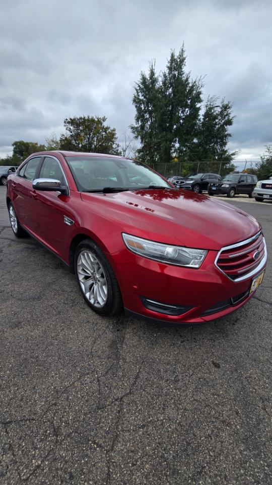 Ford Taurus Limited AWD 2013