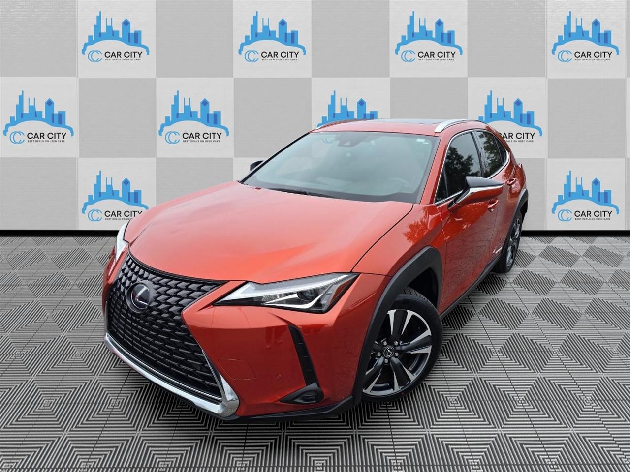 Lexus UX 250h Base 2021