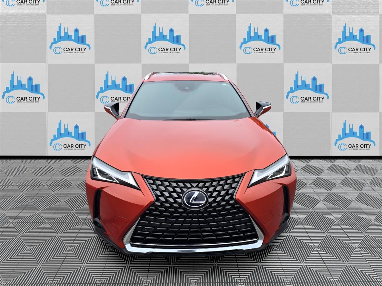 Lexus UX 250h Base 2021