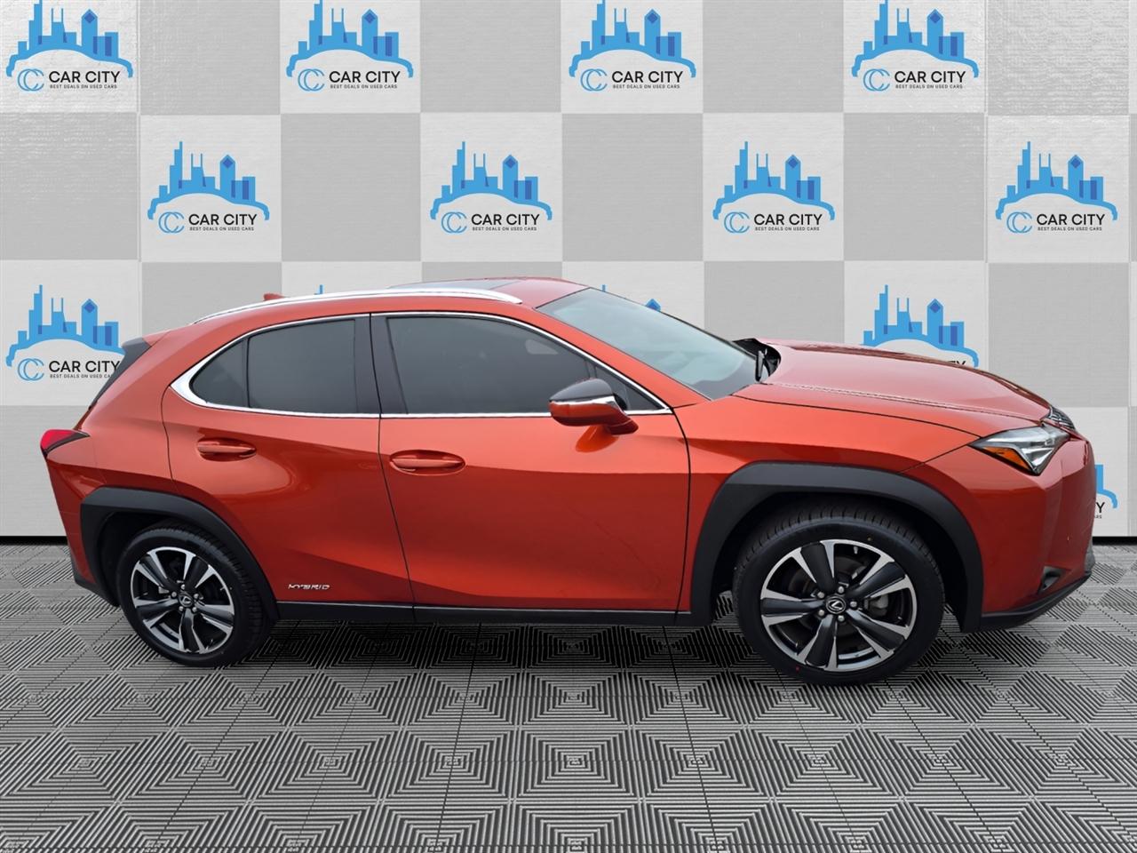 Lexus UX 250h Base 2021