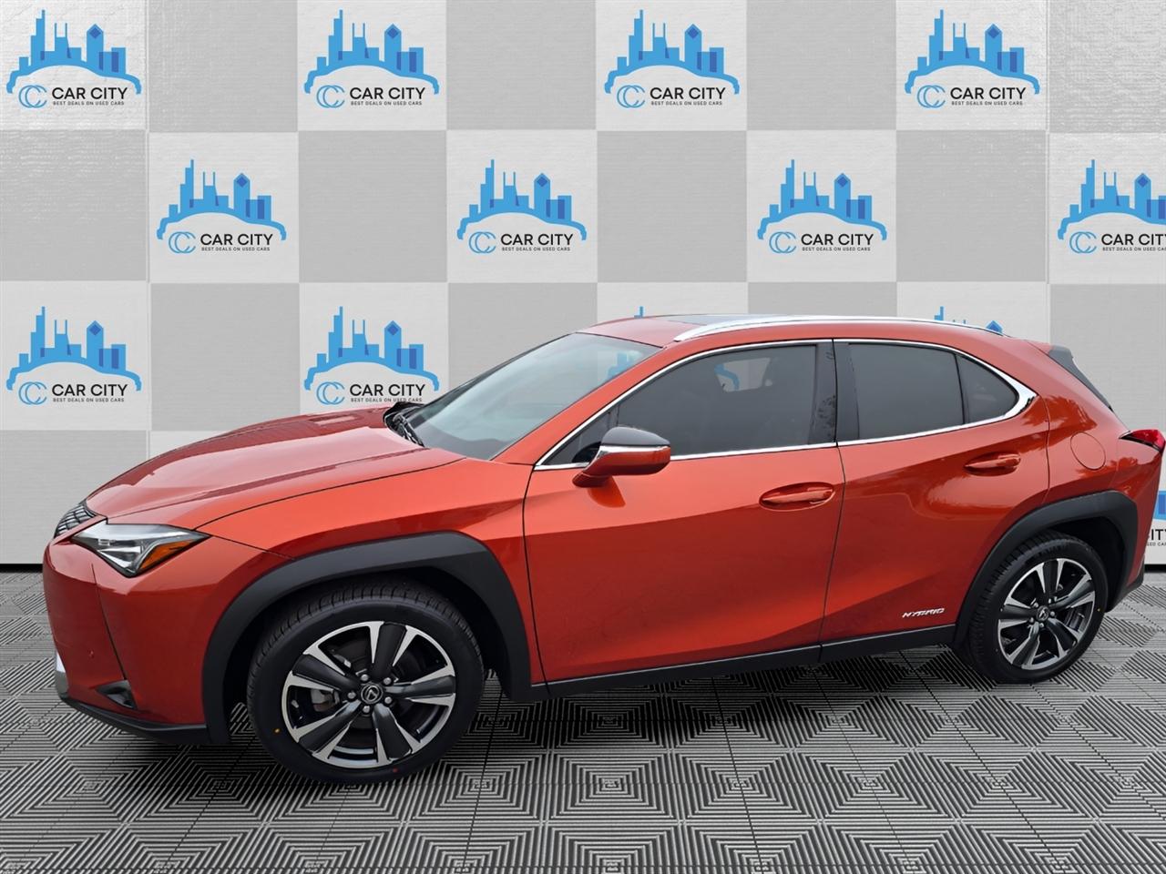 Lexus UX 250h Base 2021