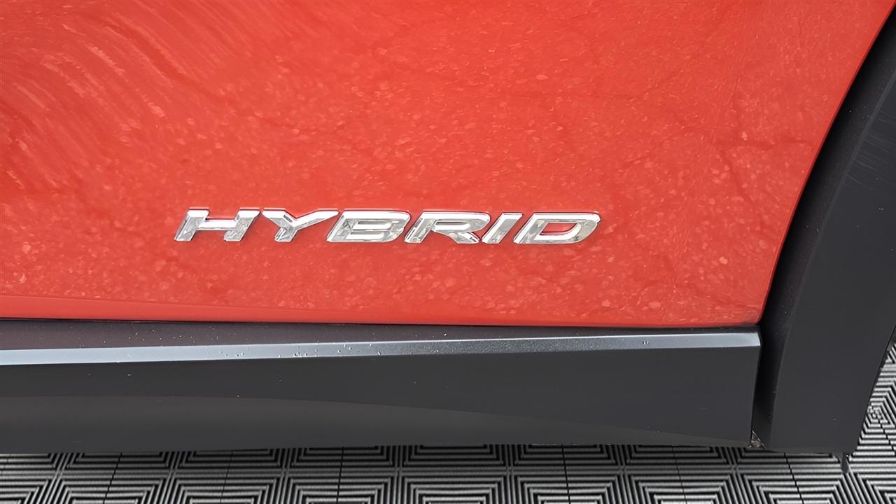 Lexus UX 250h Base 2021