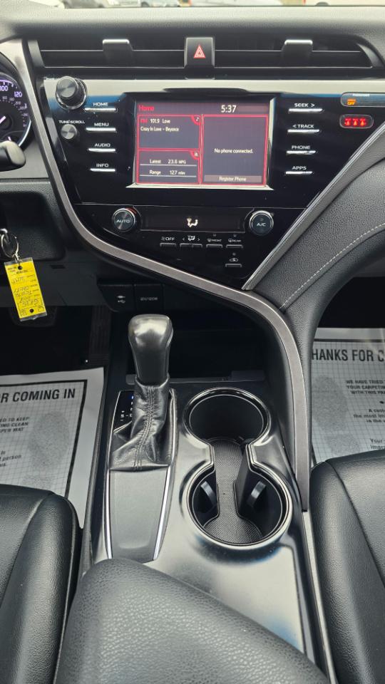 Toyota Camry SE 4D Sedan 2018