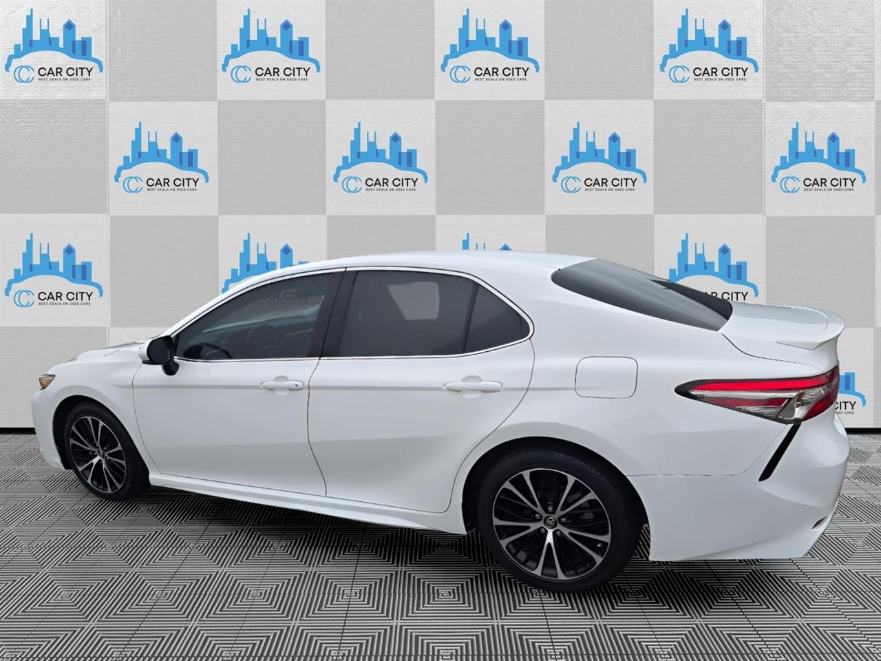 Toyota Camry SE 4D Sedan 2018