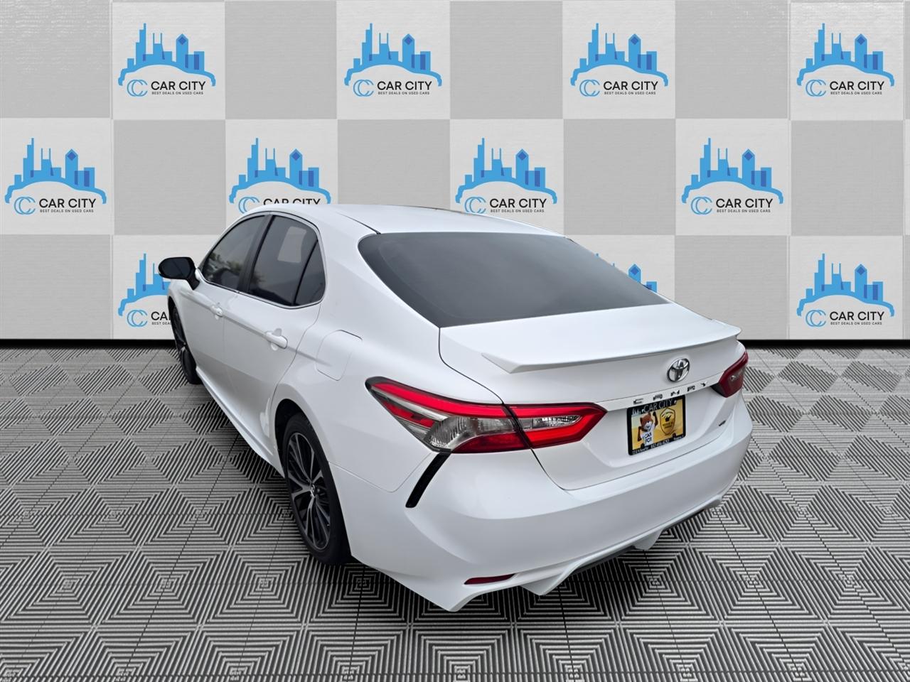 Toyota Camry SE 4D Sedan 2018