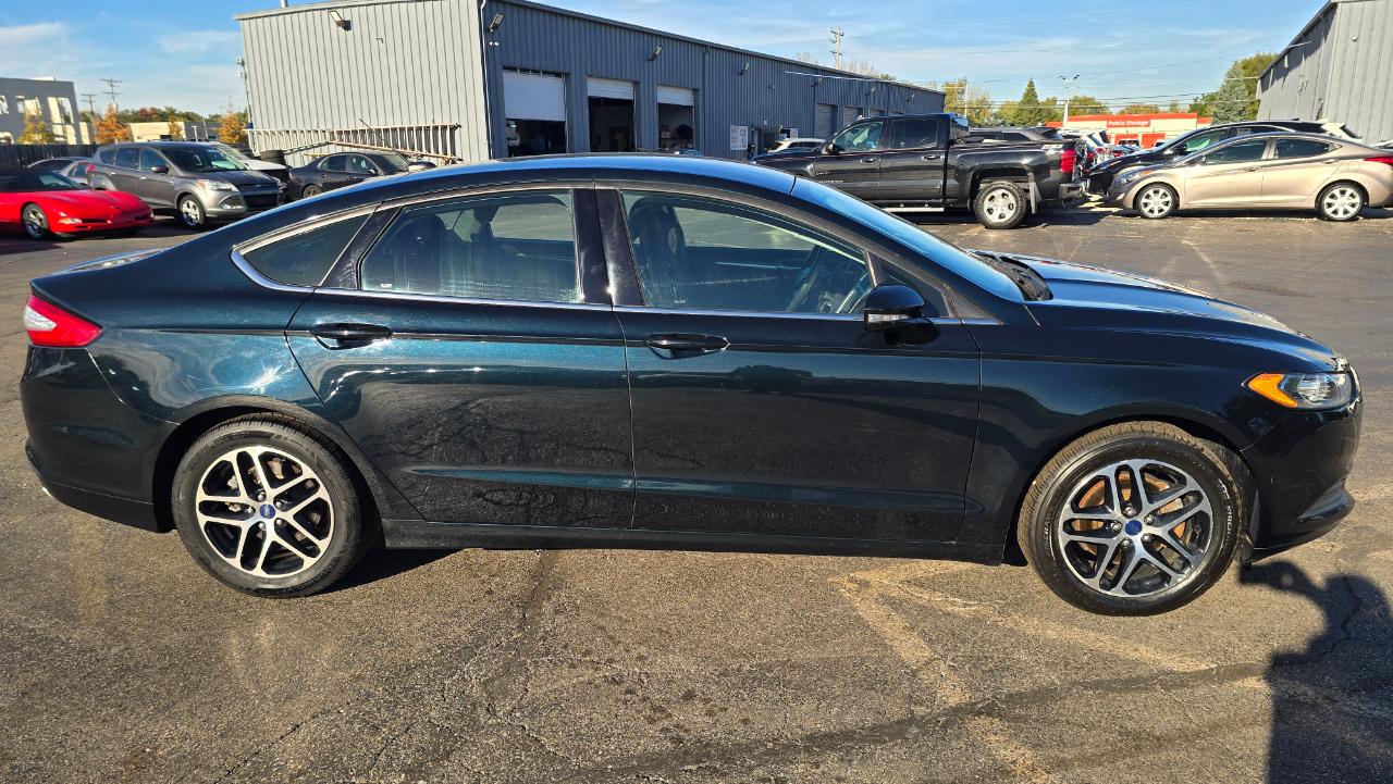 Ford Fusion SE 2014