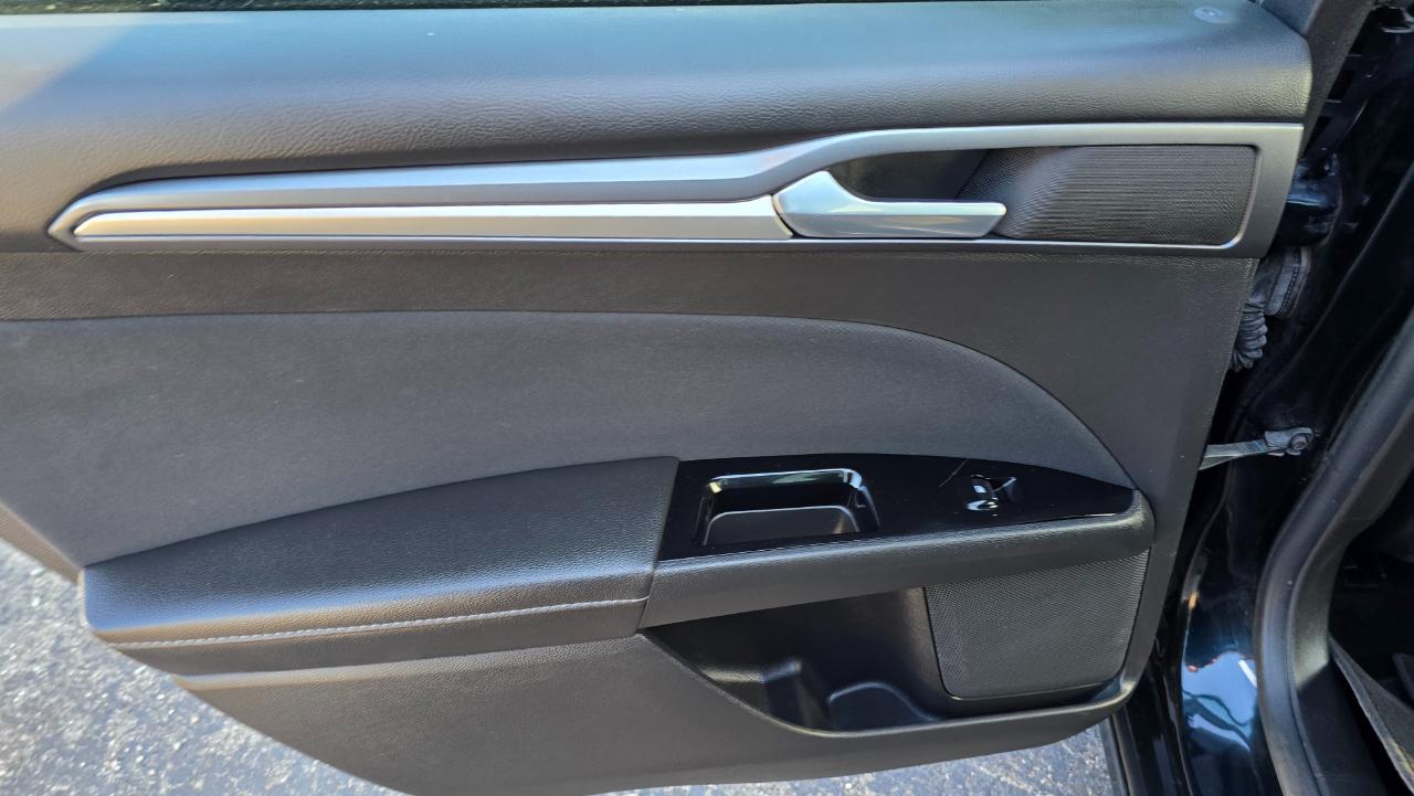 Ford Fusion SE 2014