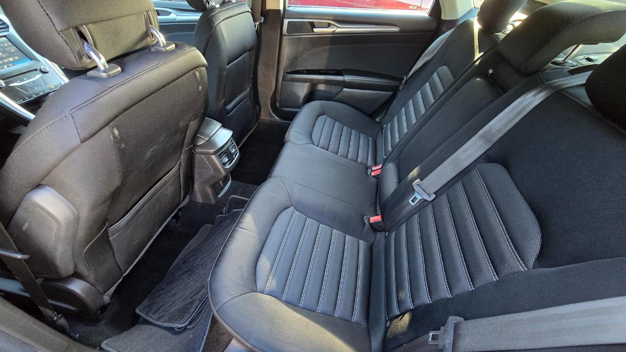 Ford Fusion SE 2014