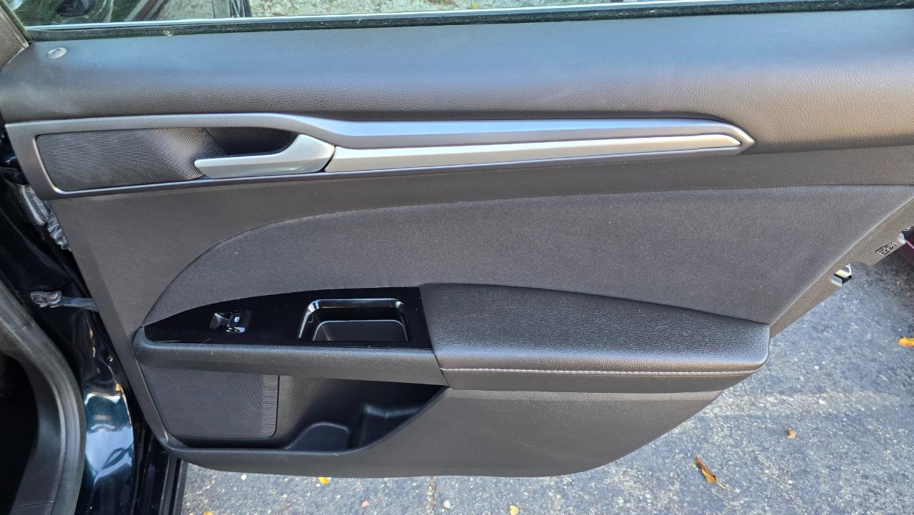 Ford Fusion SE 2014