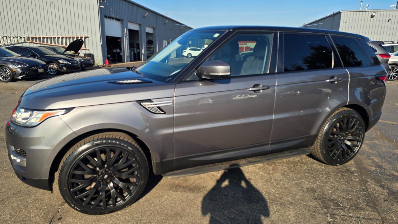Land Rover Range Rover Sport 3.0L V6 Supercharged SE 2014