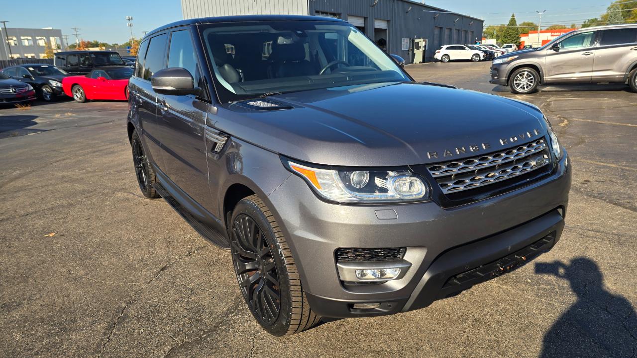 Land Rover Range Rover Sport 3.0L V6 Supercharged SE 2014