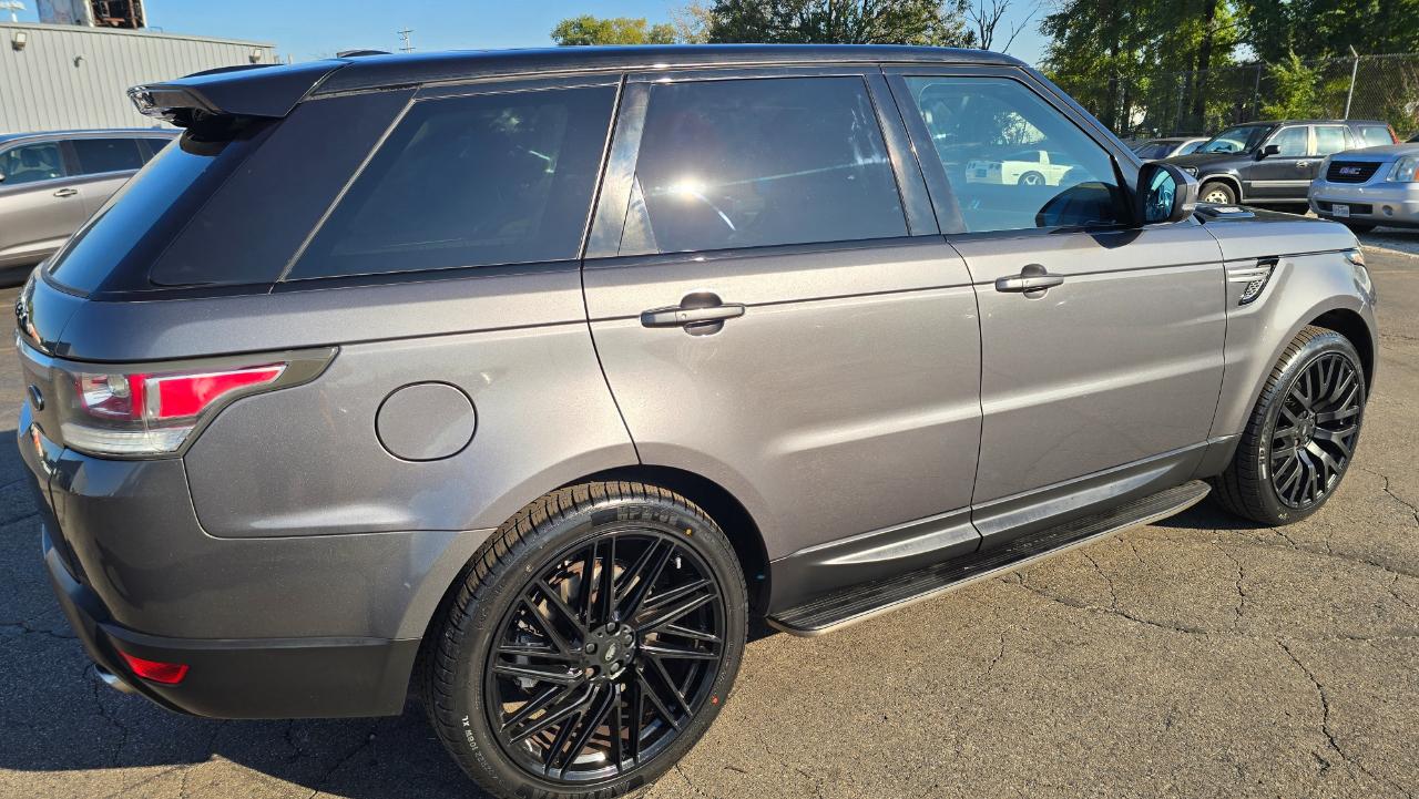 Land Rover Range Rover Sport 3.0L V6 Supercharged SE 2014