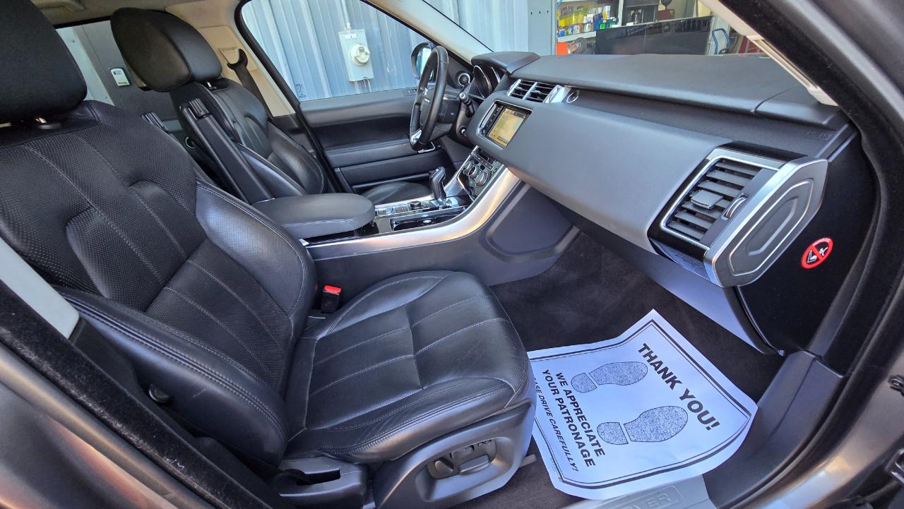 Land Rover Range Rover Sport 3.0L V6 Supercharged SE 2014