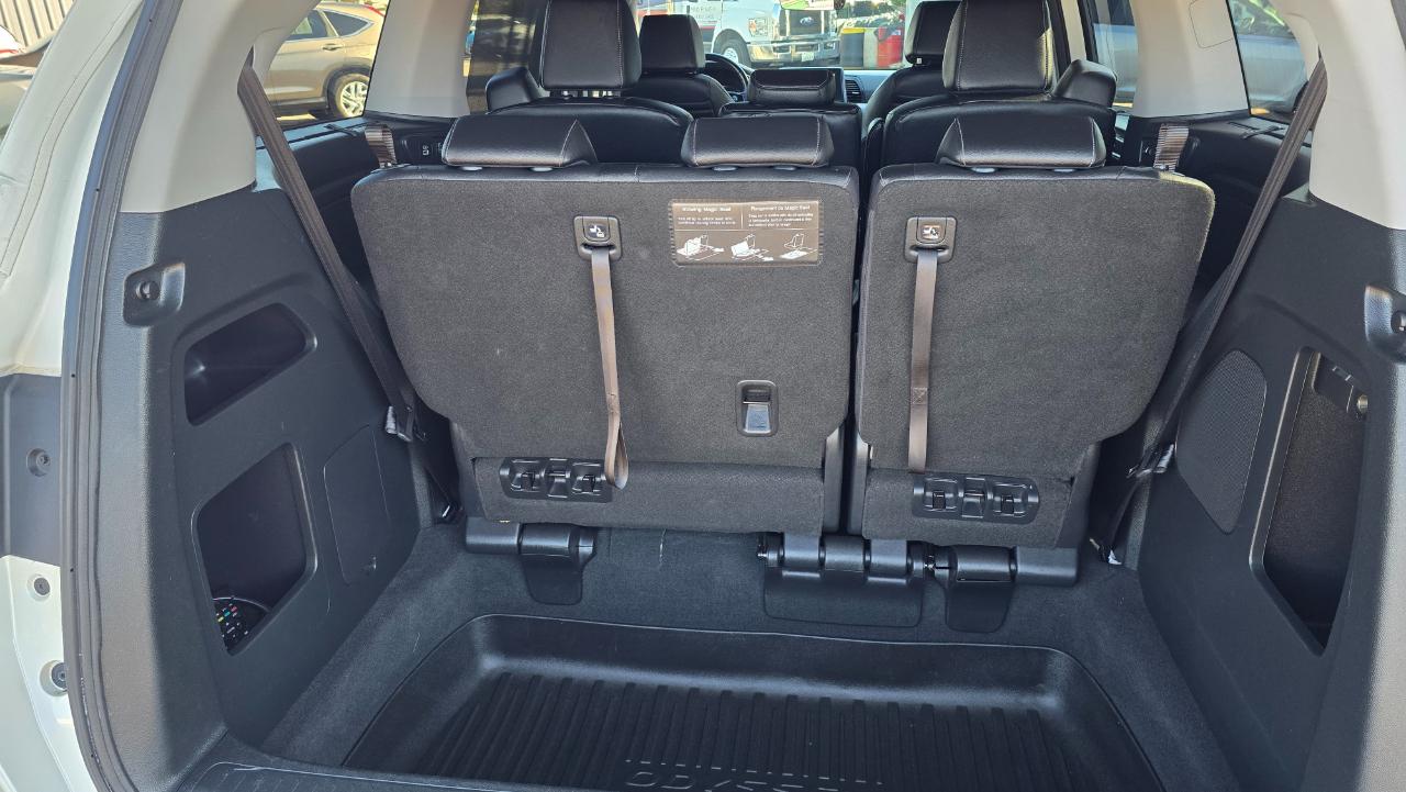 Honda Odyssey Touring 2023