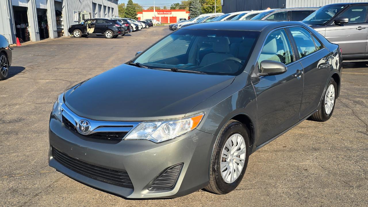 Toyota Camry L 2012