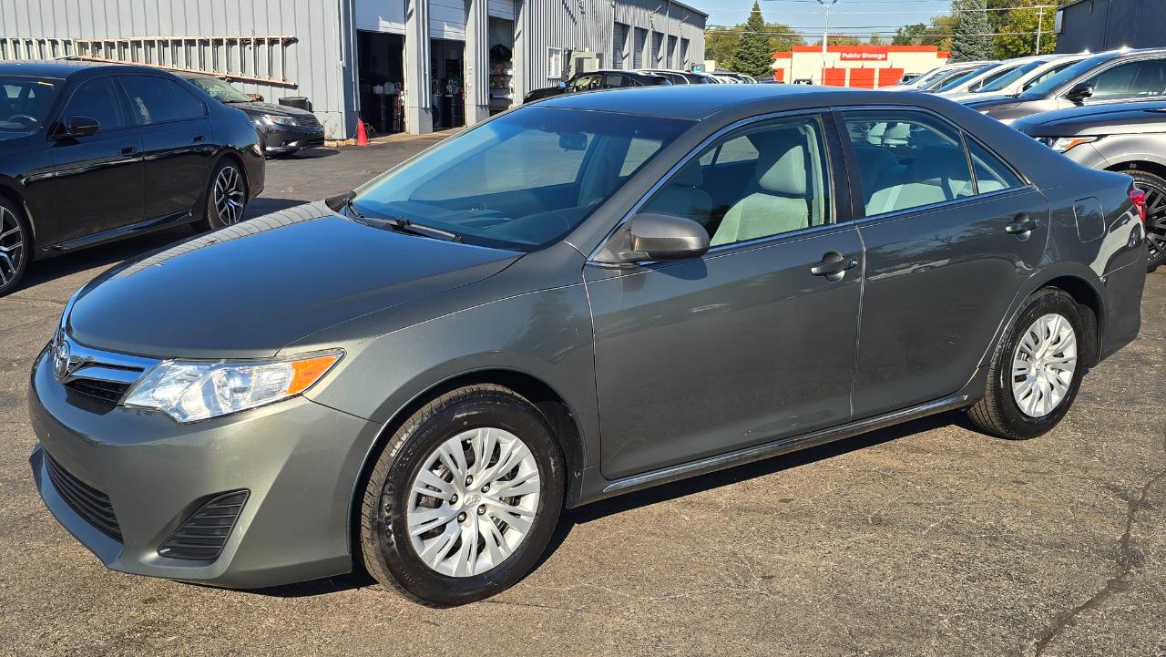 Toyota Camry L 2012