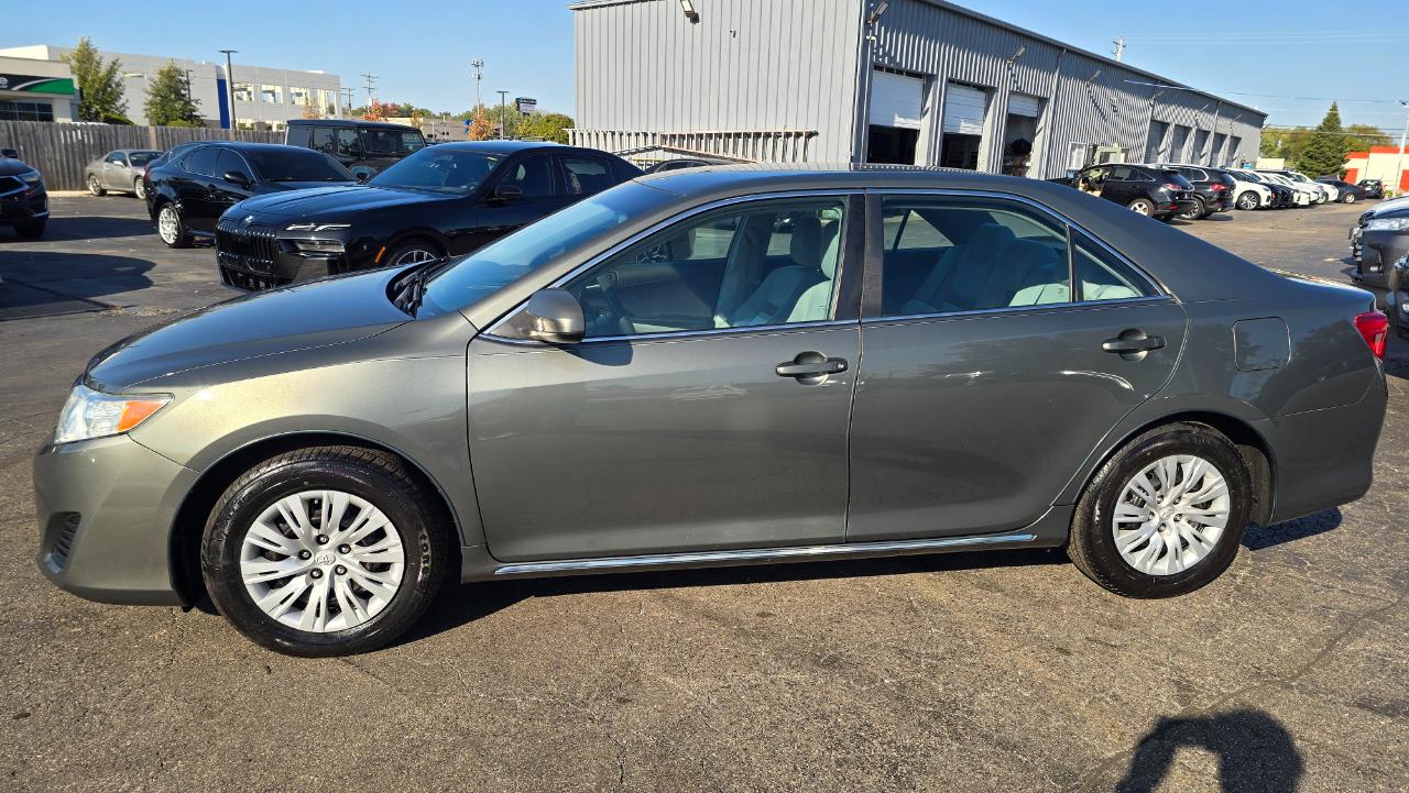 Toyota Camry L 2012