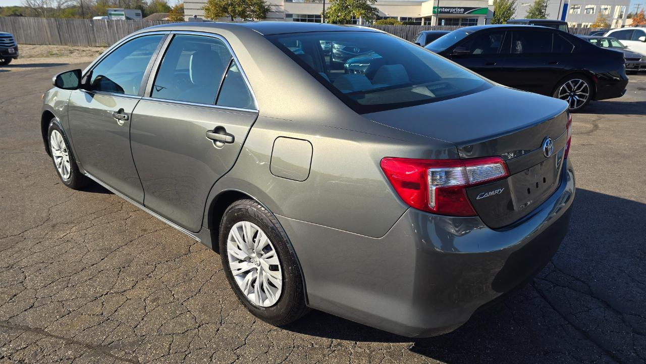 Toyota Camry L 2012