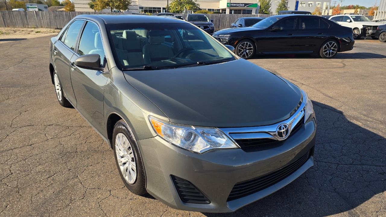 Toyota Camry L 2012