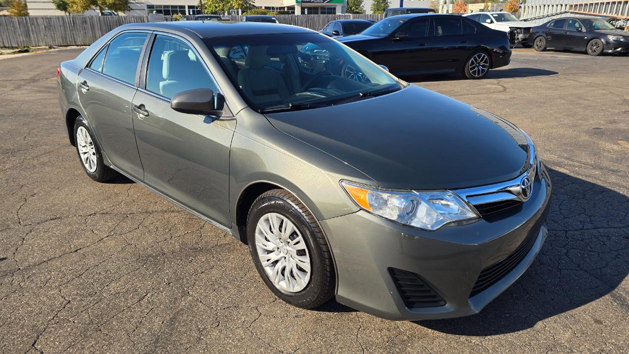 Toyota Camry L 2012
