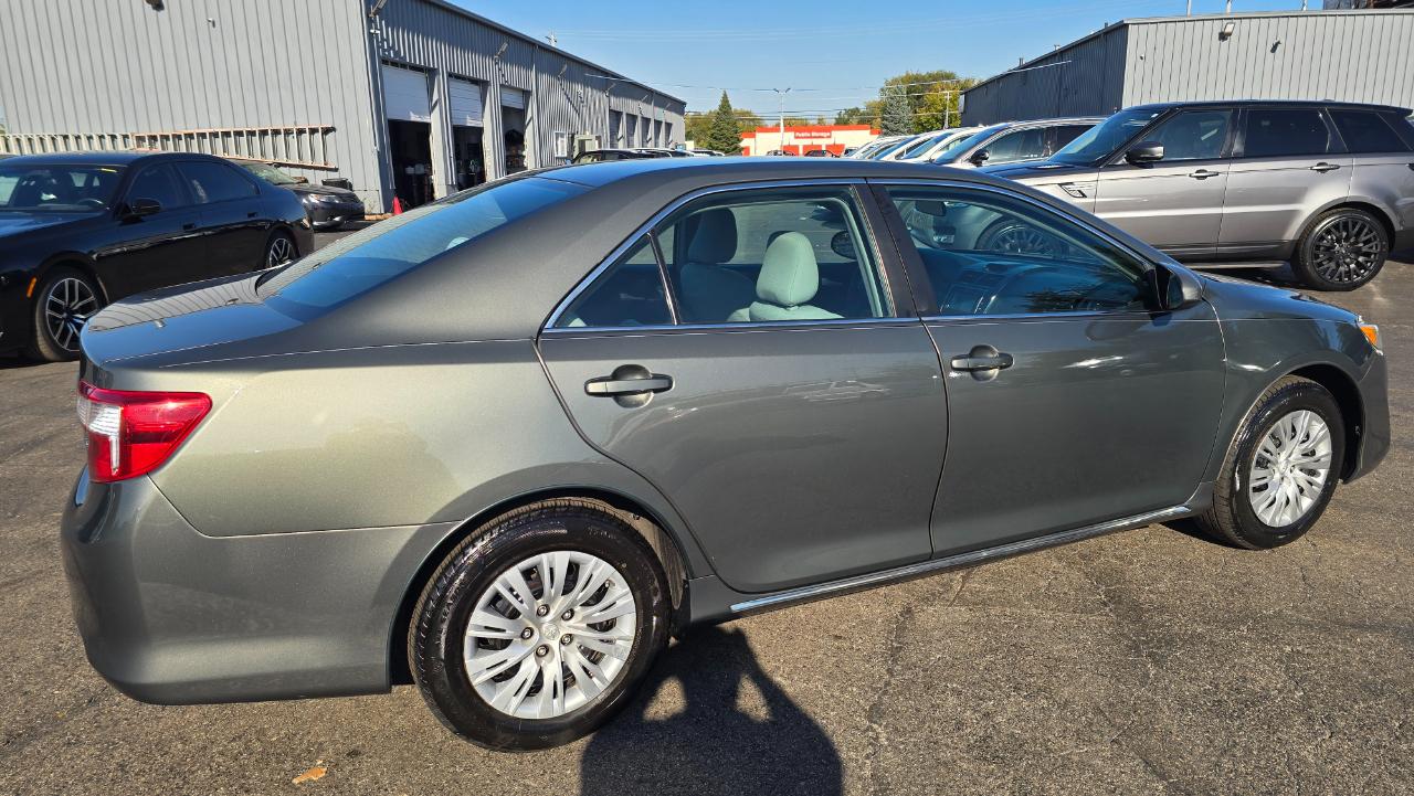 Toyota Camry L 2012