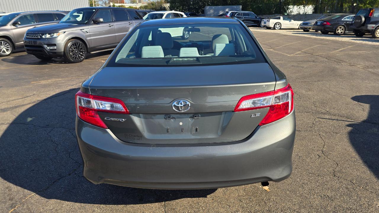 Toyota Camry L 2012