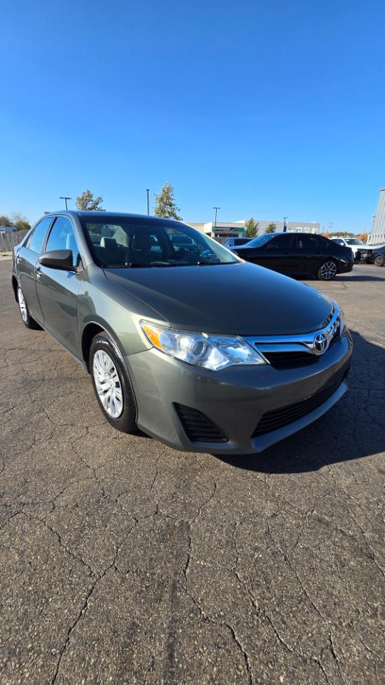 Toyota Camry L 2012