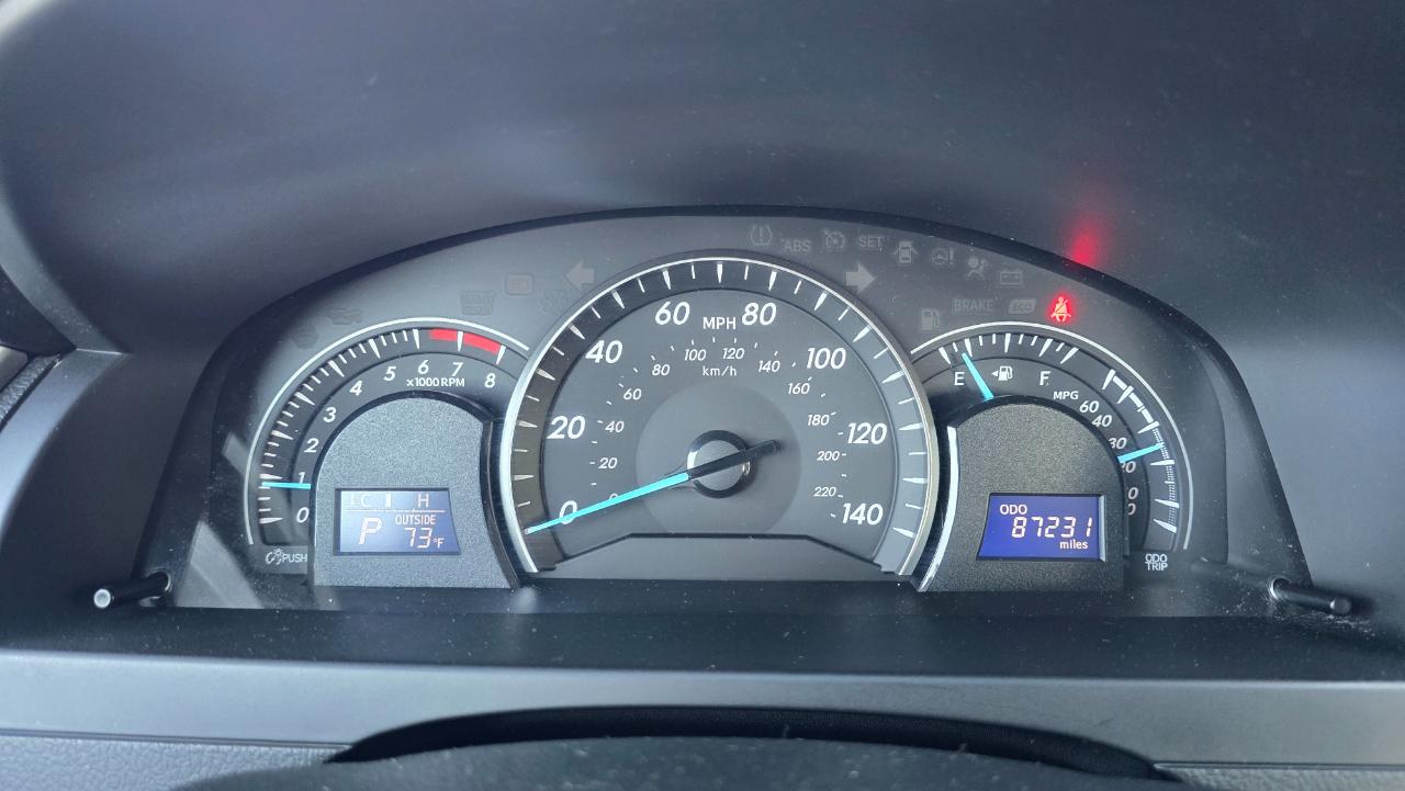 Toyota Camry L 2012