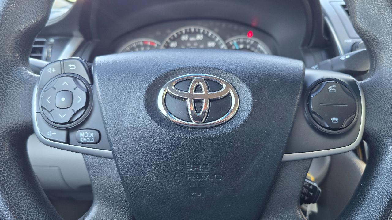 Toyota Camry L 2012