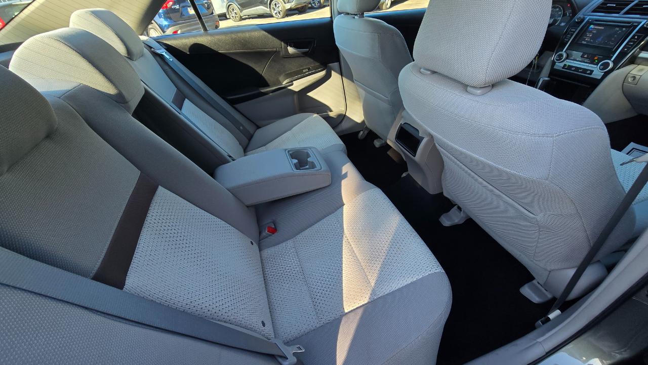 Toyota Camry L 2012