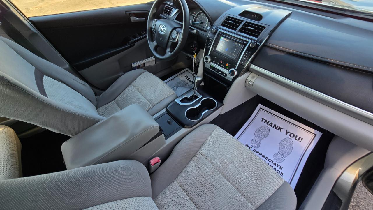 Toyota Camry L 2012