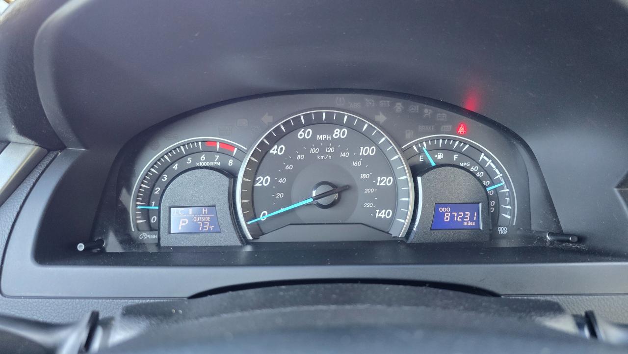 Toyota Camry L 2012