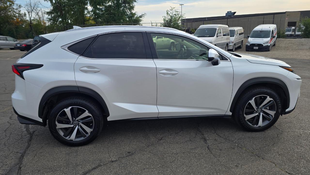 Lexus NX 300 F SPORT 2019