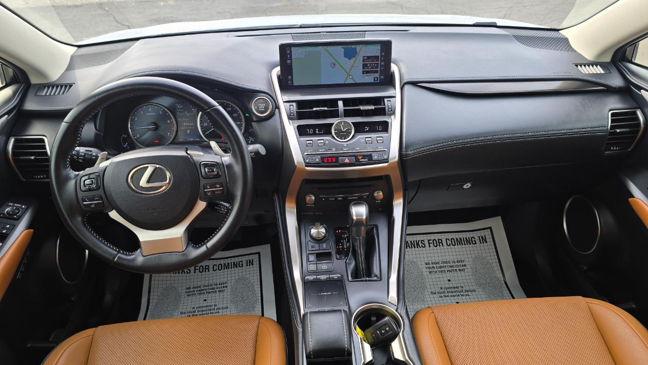 Lexus NX 300 F SPORT 2019