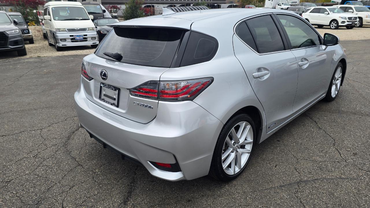 Lexus CT 200h Base 2015