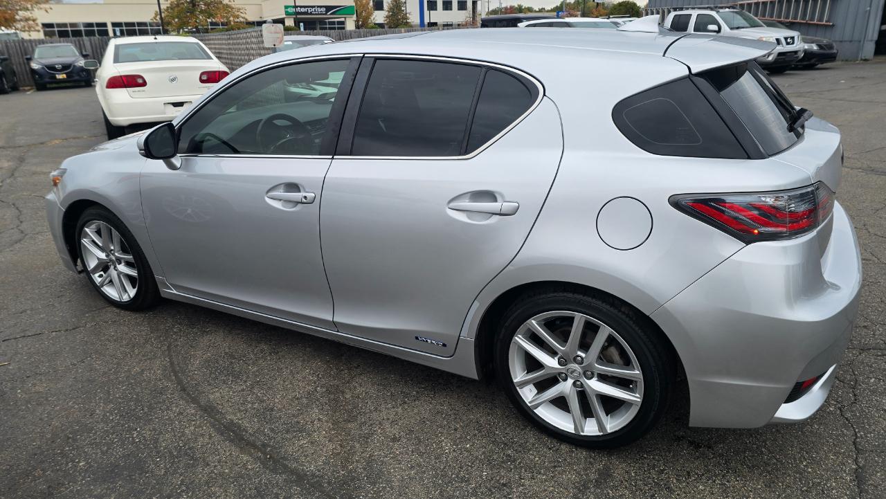 Lexus CT 200h Base 2015