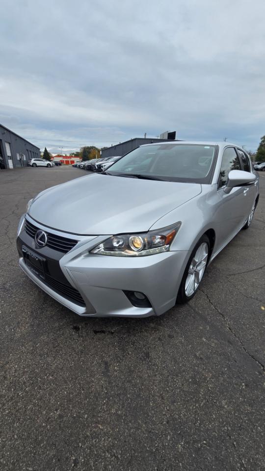 Lexus CT 200h Base 2015