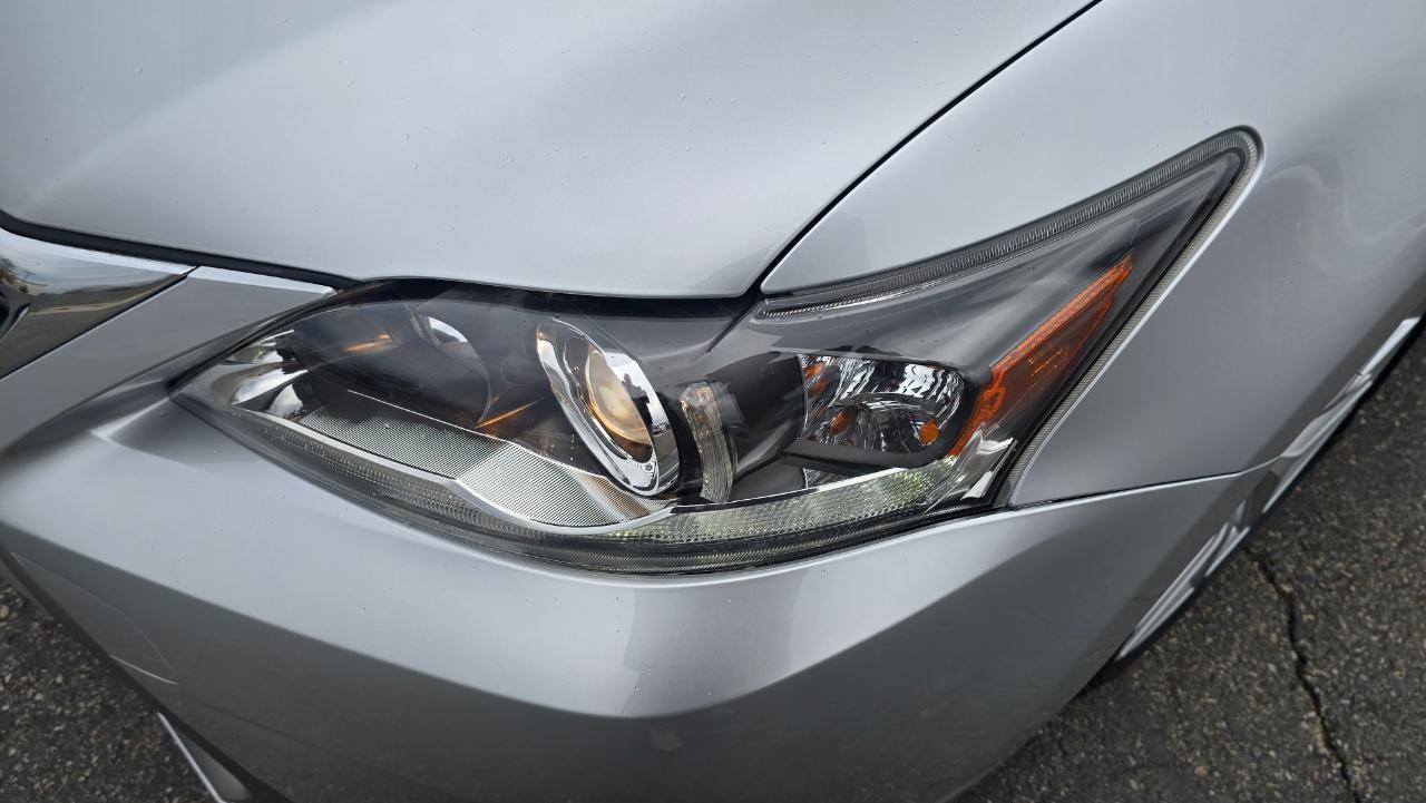 Lexus CT 200h Base 2015