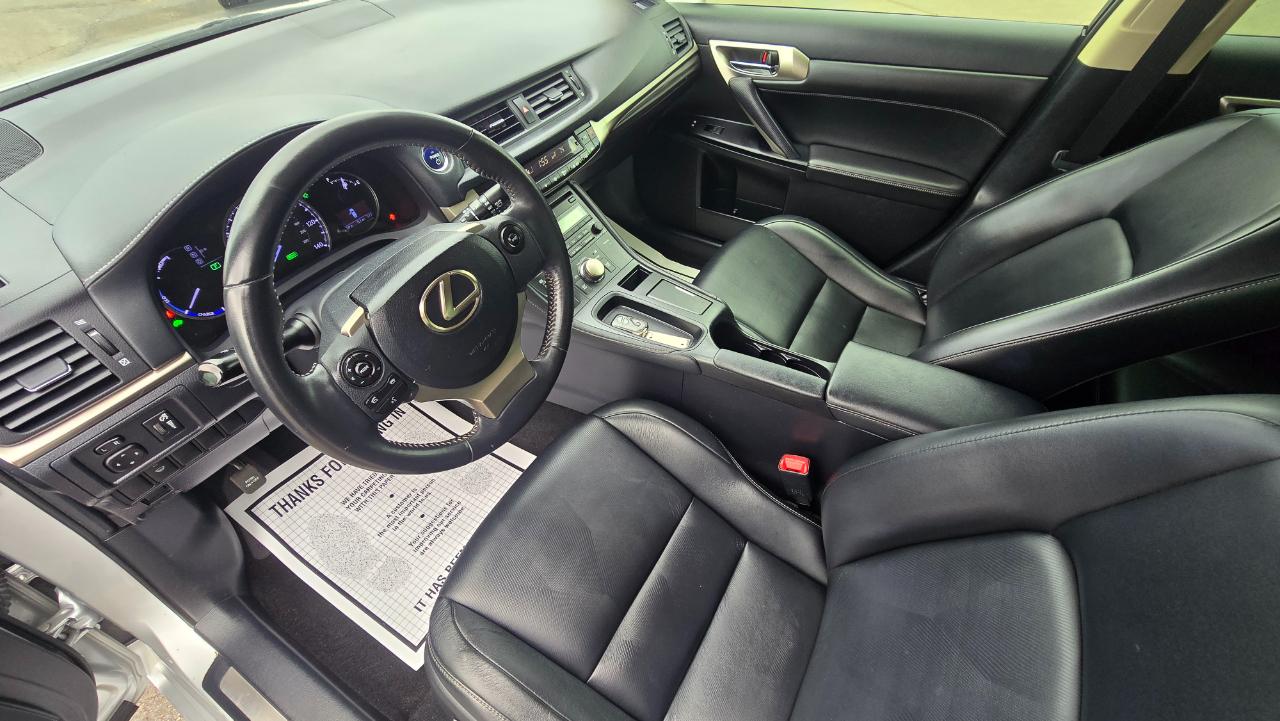 Lexus CT 200h Base 2015