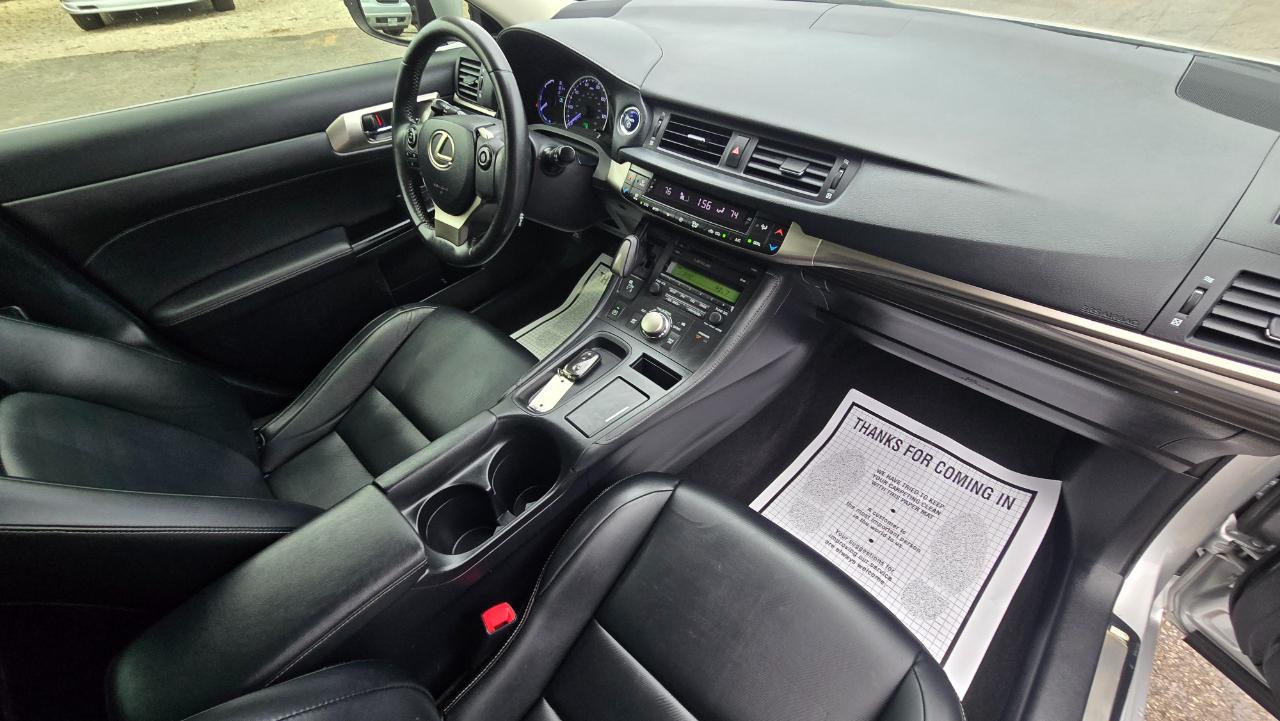 Lexus CT 200h Base 2015