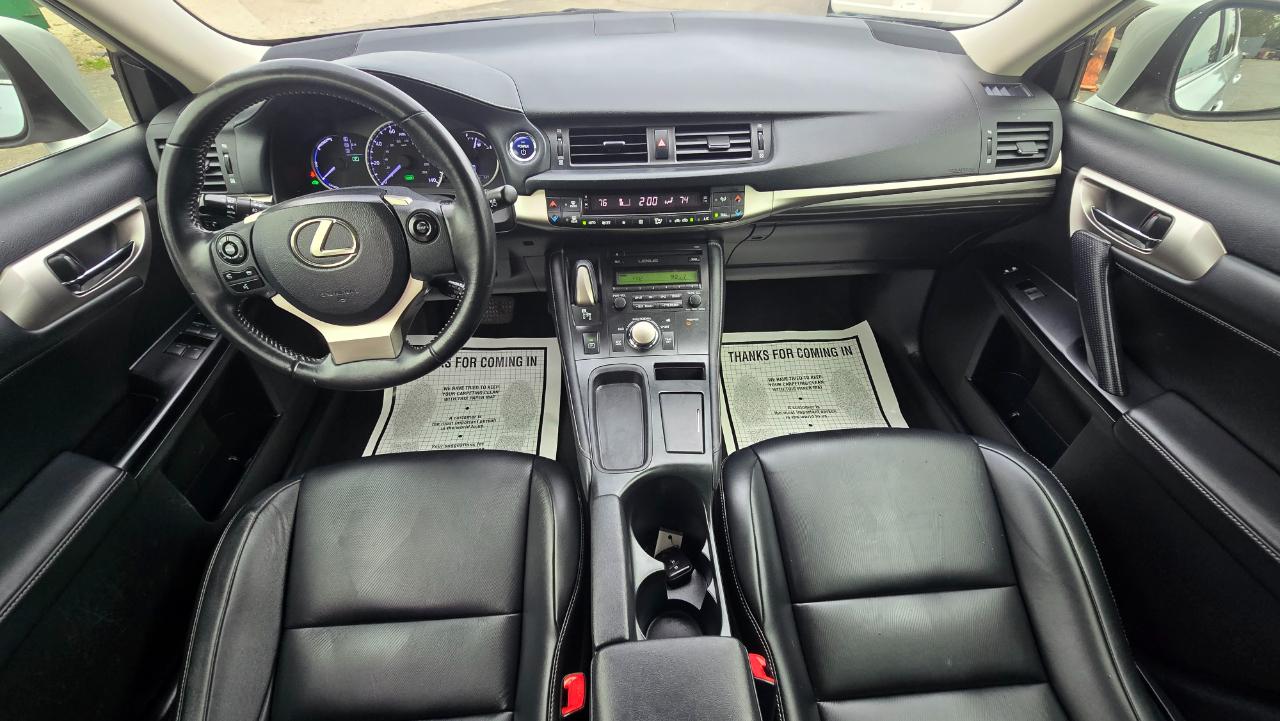 Lexus CT 200h Base 2015