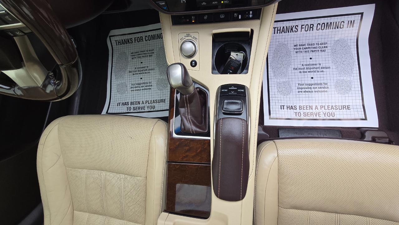 Lexus ES 350 Sedan 2016