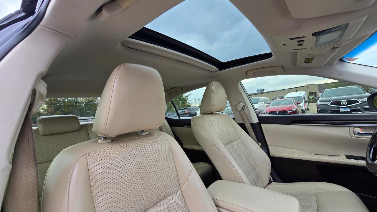Lexus ES 350 Sedan 2016